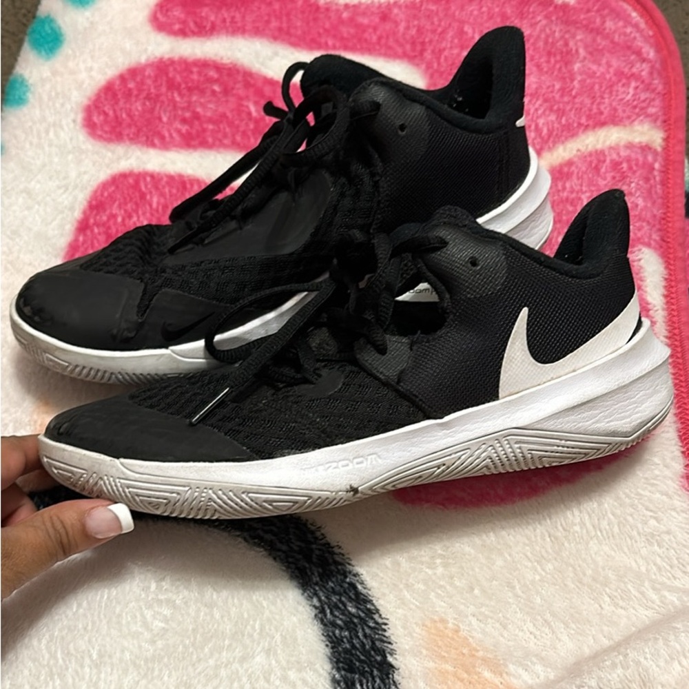 Athletic Shoe